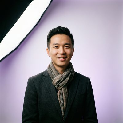 四虎视频影视导演-陈逸飞